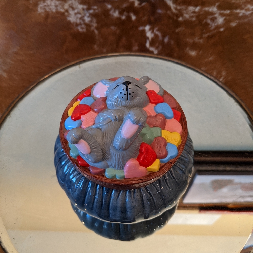 Vtg Dona's Mold Valentine Trinket Jewelry Jar